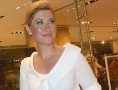 Αγνώριστη η Σία Κοσσιώνη χωρις μακιγιάζ! - Δε θα πιστεύετε πόσο διαφορετική είναι (φωτό)